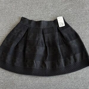 Forever 21 Black Textured A-Line Skirt